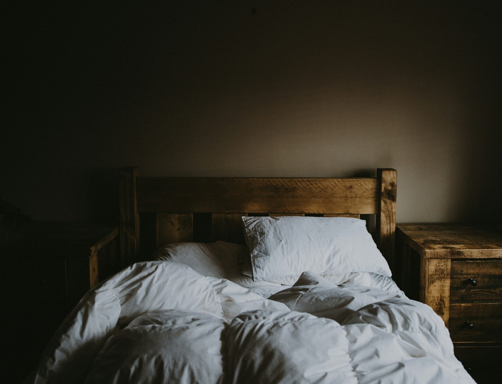 How to Create a Bedtime Routine That Actually Helps You Sleep